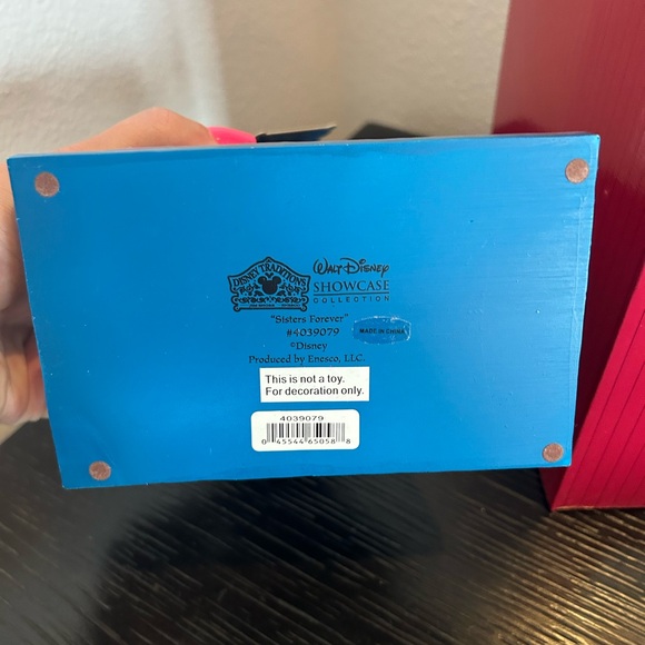 Disney Frozen Anna Elsa Jim shore figurine - Picture 2 of 3
